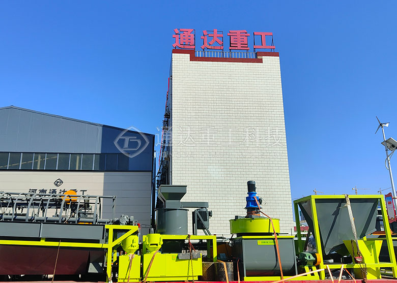 生產(chǎn)有機(jī)肥料全部設(shè)備需多大面積的廠房?年產(chǎn)1萬噸有機(jī)肥生產(chǎn)線需要多大的場地面積、條件要求、工藝流程