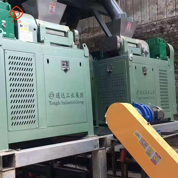 時產8噸對輥造粒生產線配置和報價