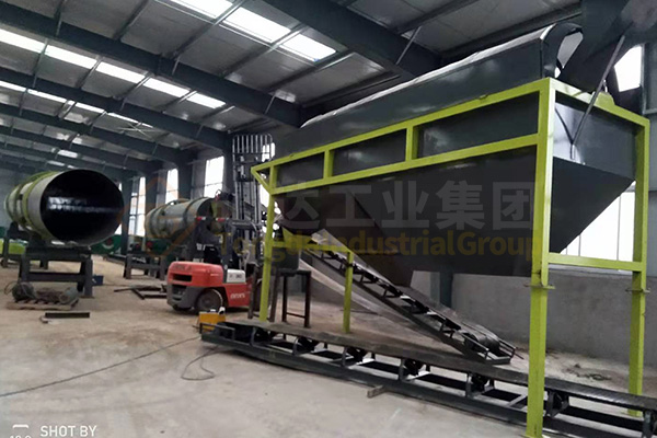  標準化有機肥廠生產線成套設備配置有哪幾種?多少錢-河南通達重工科技有限公司