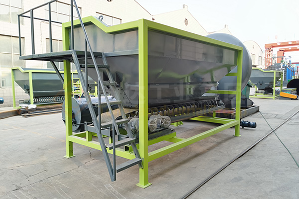 養(yǎng)10000只鴨子適合配備多大產(chǎn)量的鴨糞有機肥生產(chǎn)線？需要投資多少錢?