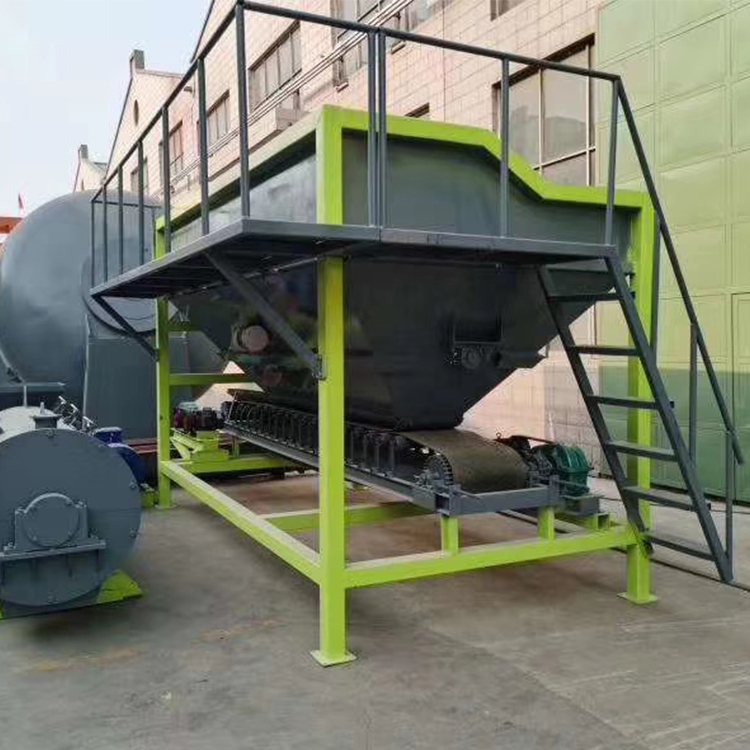 養(yǎng)鴨場(chǎng)鴨糞通過(guò)干濕分離后的糞水怎么處理